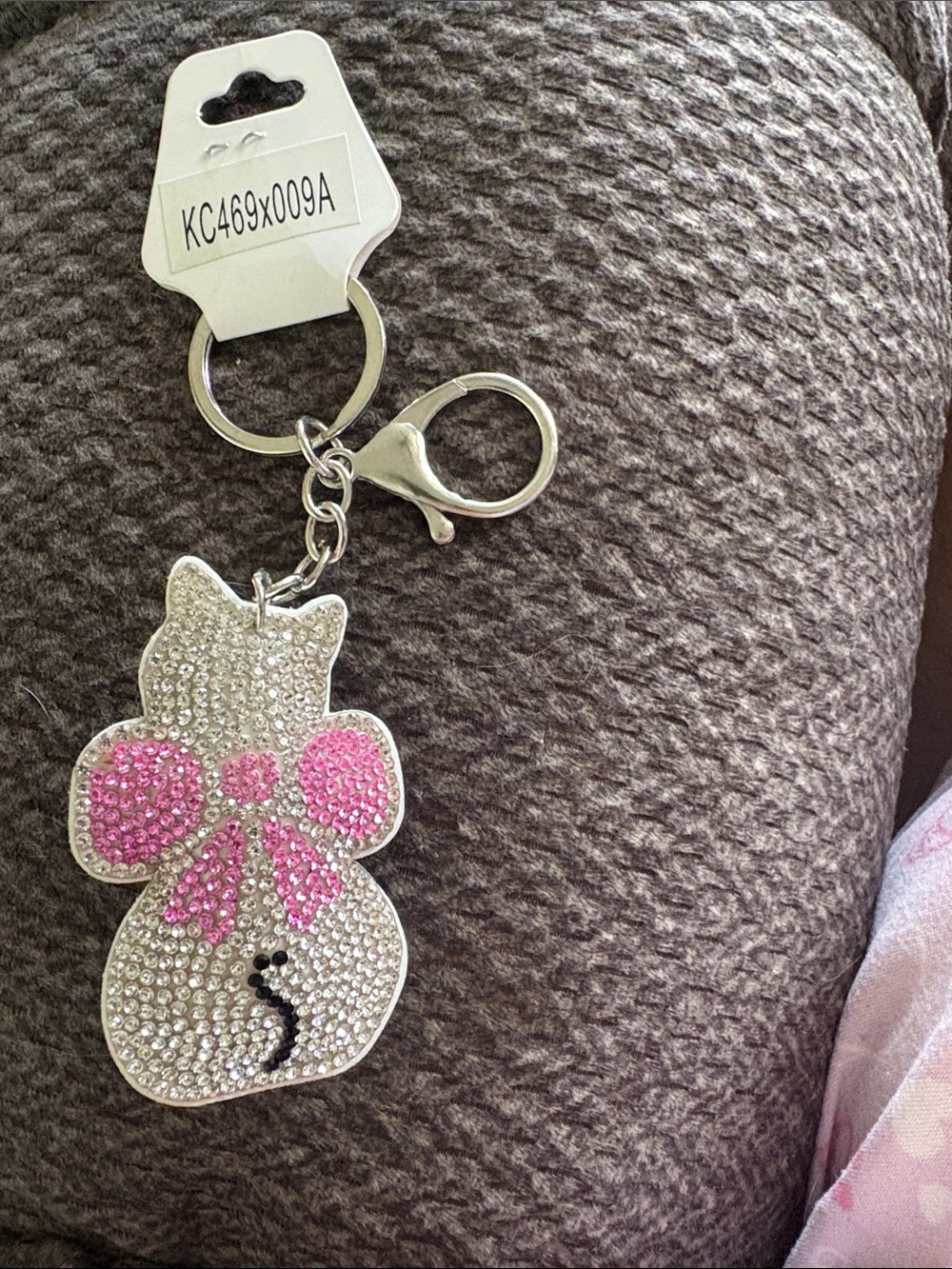 Crystal Cat Keychain with Pink Bow - Women Accessories
